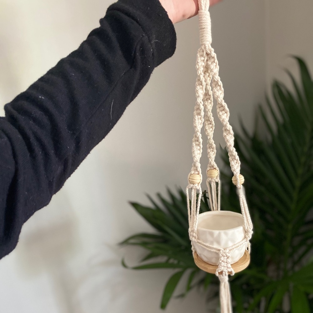 One of a kind handmade macrame succulent planter🌵